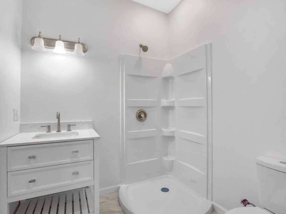 Bathroom remodeling contractor in Bristol, TN - tile work and vanity installation by V&C Remodeling